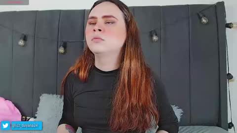 LINDADAYANA  online show from March 12, 2025, 10:50 pm