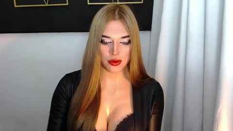 STELLA online show from January 19, 2025, 5:37 am