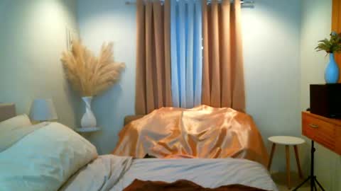 Sweet Angel online show from May 14, 2026, 6:20 am