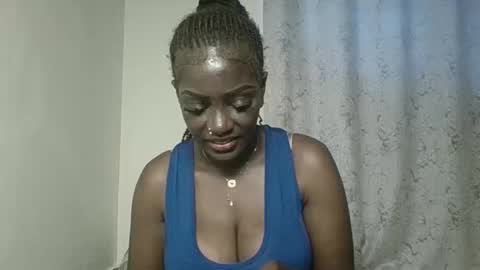 Amalia online show from November 16, 2025, 12:00 pm