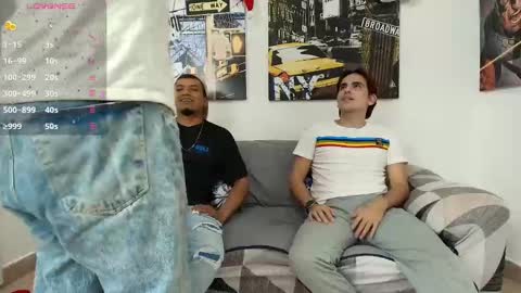 Snapshot of hott_asses chatting on December 7, 2024, 11:12 pm hott_asses online show from December 7, 2024, 11:12 pm