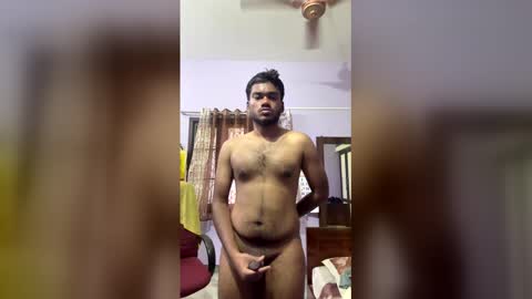 Snapshot of hottamilguy01 chatting on March 18, 2026, 4:59 am hottamilguy01 online show from March 18, 2026, 4:59 am