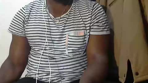 Snapshot of hottblack01 chatting on February 1, 2026, 2:48 pm hottblack01 online show from February 1, 2026, 2:48 pm