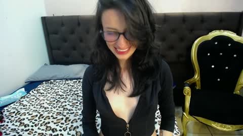 HottCandy21 online show from December 27, 2024, 8:18 pm