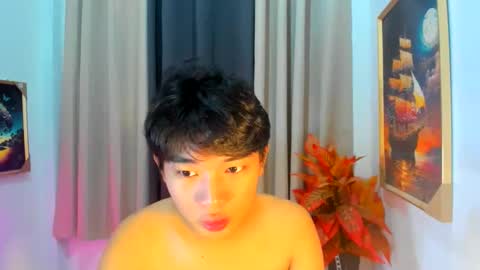 hottestloues online show from March 15, 2026, 1:11 am