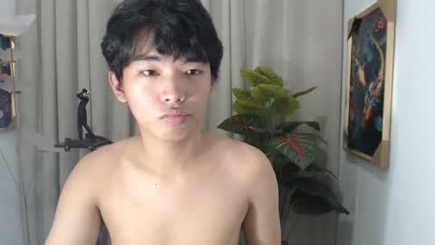 hottestloues online show from March 23, 2026, 2:26 am