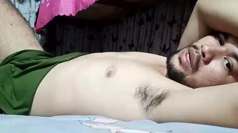 HottestPinoy32 online show from May 8, 2026, 1:38 pm