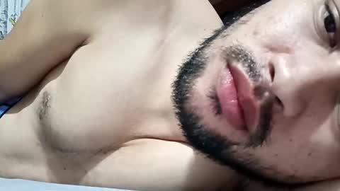 HottestPinoy32 online show from May 11, 2026, 7:14 am