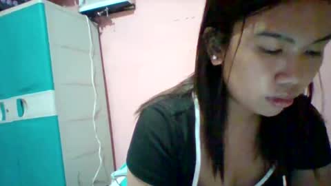 Snapshot of hottie_aniya05 chatting on February 26, 2025, 1:30 pm hottie_aniya05 online show from February 26, 2025, 1:30 pm