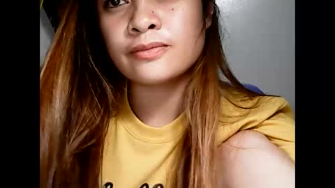 Snapshot of hottie_asianbabe chatting on January 28, 2025, 12:11 pm Leen online show from January 28, 2025, 12:11 pm