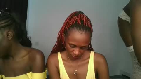 Snapshot of hottie_chyna chatting on December 16, 2025, 9:03 am hottie_chyna online show from December 16, 2025, 9:03 am