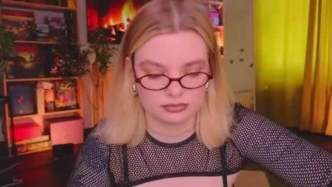 Snapshot of hottie_jane chatting on May 17, 2026, 10:00 am Jane online show from May 17, 2026, 10:00 am