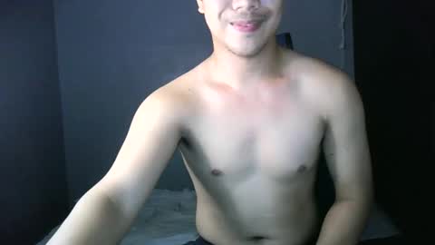 Snapshot of hottie_kyle69 chatting on April 17, 2026, 2:42 pm hottie_kyle69 online show from April 17, 2026, 2:42 pm