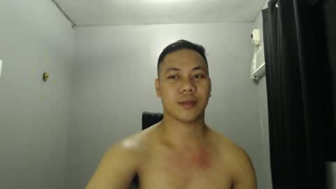 Snapshot of hottie_kyle69 chatting on May 30, 2026, 7:22 pm hottie_kyle69 online show from May 30, 2026, 7:22 pm