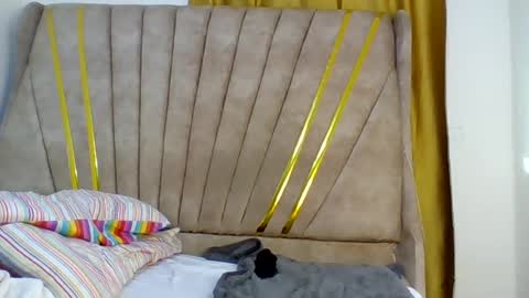 hottie_mammy online show from June 23, 2026, 1:42 pm