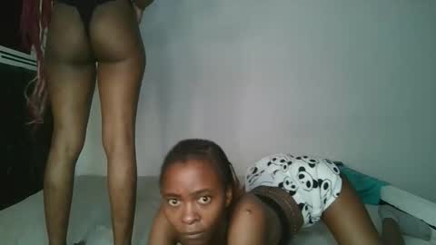 Snapshot of hottie_mistie chatting on April 14, 2026, 10:10 am hottie_mistie online show from April 14, 2026, 10:10 am
