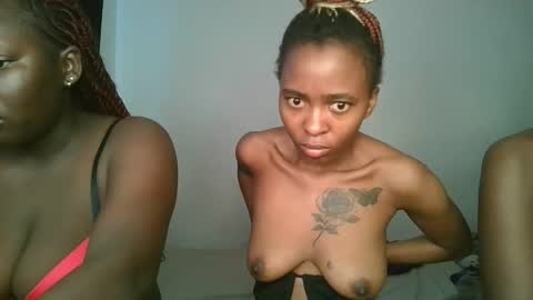 Snapshot of hottie_mistie chatting on May 13, 2026, 8:01 am hottie_mistie online show from May 13, 2026, 8:01 am