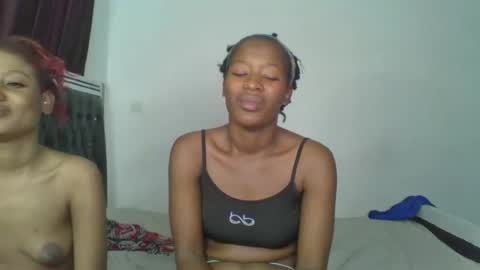 Snapshot of hottie_mistie chatting on July 10, 2026, 10:29 am hottie_mistie online show from July 10, 2026, 10:29 am