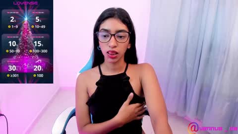 Snapshot of hottie_veronica chatting on January 3, 2025, 7:18 pm Veronica independent model online show from January 3, 2025, 7:18 pm