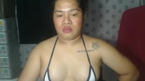 hottiebarbie28 online show from April 7, 2026, 2:17 pm