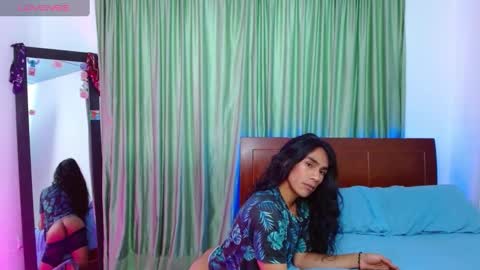 Snapshot of hottieboycrazy chatting on January 28, 2025, 10:56 pm stiven online show from January 28, 2025, 10:56 pm