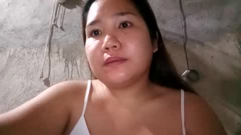 hottiecum27 online show from February 17, 2026, 7:53 pm