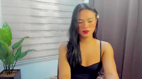 Snapshot of hottieelijah760282 chatting on September 10, 2025, 12:16 pm Maxine online show from September 10, 2025, 12:16 pm