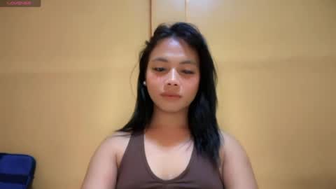 Snapshot of hottiescummerx chatting on June 27, 2026, 2:44 pm N I C A online show from June 27, 2026, 2:44 pm