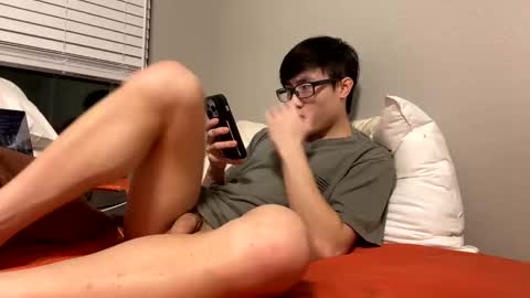 hottiewithabody101 online show from September 10, 2025, 2:44 am