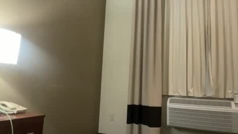 hottiewithabody101 online show from October 21, 2025, 1:06 am