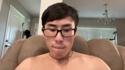 hottiewithabody101 online show from July 12, 2026, 4:53 pm