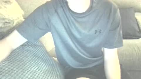 hottihornyboyy online show from May 17, 2026, 9:33 pm