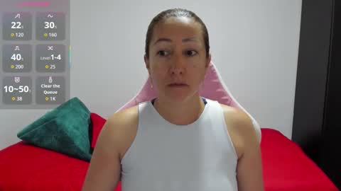 Snapshot of hottychrystal chatting on March 18, 2026, 12:08 pm hottychrystal online show from March 18, 2026, 12:08 pm