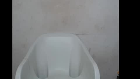 Snapshot of hottylissa1 chatting on December 1, 2025, 7:19 pm hottylissa1 online show from December 1, 2025, 7:19 pm