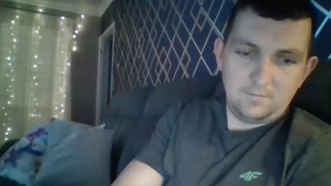 Snapshot of hotuk86 chatting on January 16, 2025, 9:30 pm hotuk86 online show from January 16, 2025, 9:30 pm