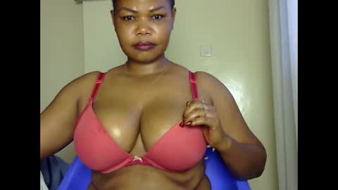 hotysquiter433224 online show from May 1, 2026, 5:56 am