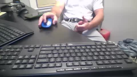 Snapshot of hoverday chatting on October 20, 2025, 11:21 am hoverday online show from October 20, 2025, 11:21 am