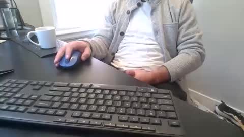 Snapshot of hoverday chatting on November 7, 2025, 2:39 pm hoverday online show from November 7, 2025, 2:39 pm