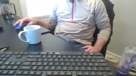 Snapshot of hoverday chatting on December 5, 2025, 2:25 pm hoverday online show from December 5, 2025, 2:25 pm