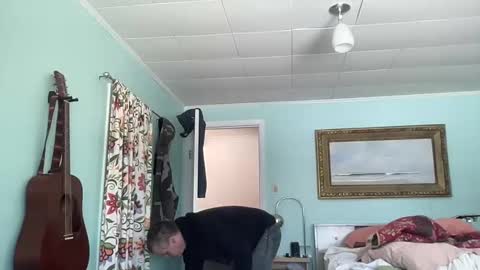 howlingatnothing online show from February 22, 2025, 7:47 pm