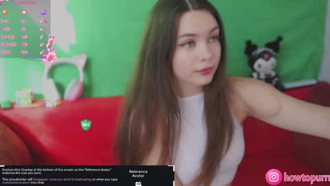 Mia online show from September 17, 2025, 12:51 pm