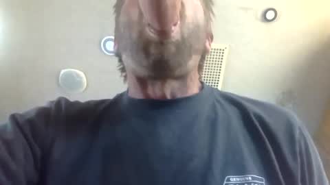 Snapshot of hoytme chatting on November 2, 2025, 5:26 pm hoytme online show from November 2, 2025, 5:26 pm