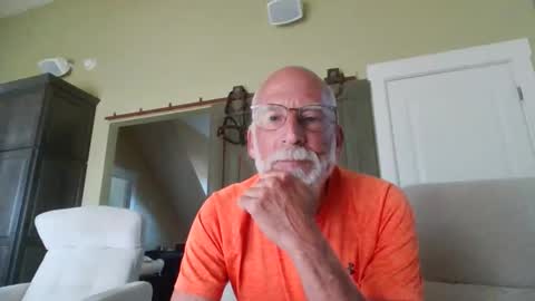 Snapshot of hp58 chatting on April 26, 2026, 12:36 pm hp58 online show from April 26, 2026, 12:36 pm