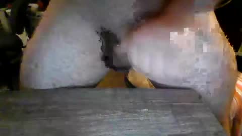 hrnyymff online show from March 3, 2026, 2:01 pm