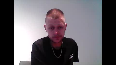 hubikush22 online show from December 15, 2024, 8:08 am