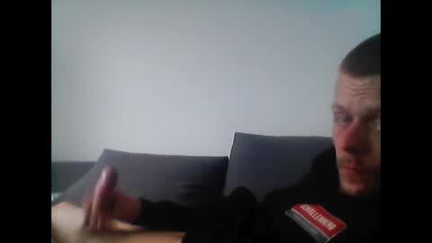 hubikush22 online show from October 9, 2025, 2:48 pm