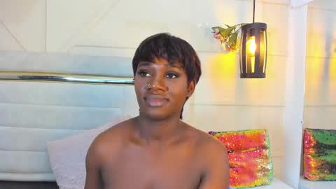 Snapshot of huddah_cam chatting on February 22, 2025, 2:30 pm huddah online show from February 22, 2025, 2:30 pm