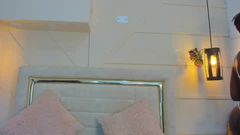 Snapshot of huddah_cam chatting on March 10, 2025, 11:32 am huddah online show from March 10, 2025, 11:32 am