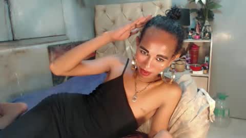 hugecock_caramel online show from May 15, 2026, 5:42 pm