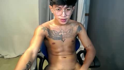 hugecockchristian online show from September 19, 2025, 7:43 am